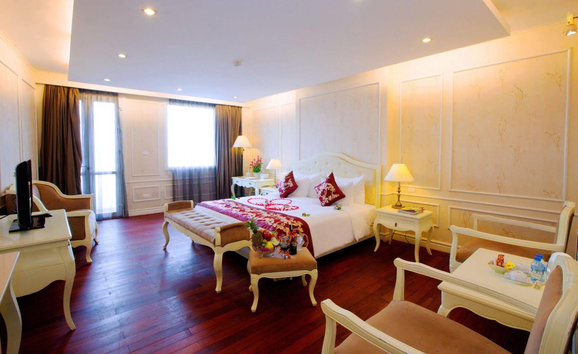 โรงแรมเมดดาเลี่ยนฮานอย ภายนอก รูปภาพ